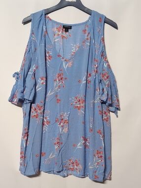 Torrid Floral Flutter Blouse